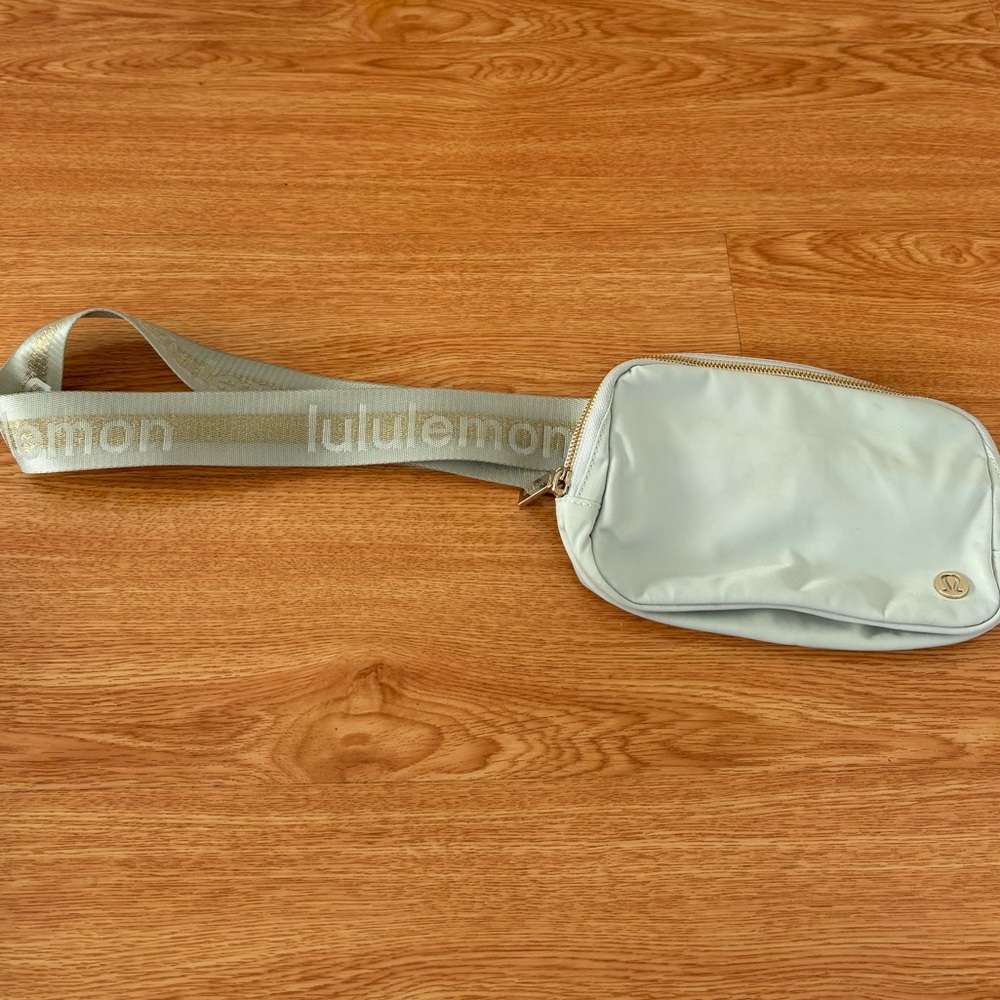 Lululemon Belt Bag